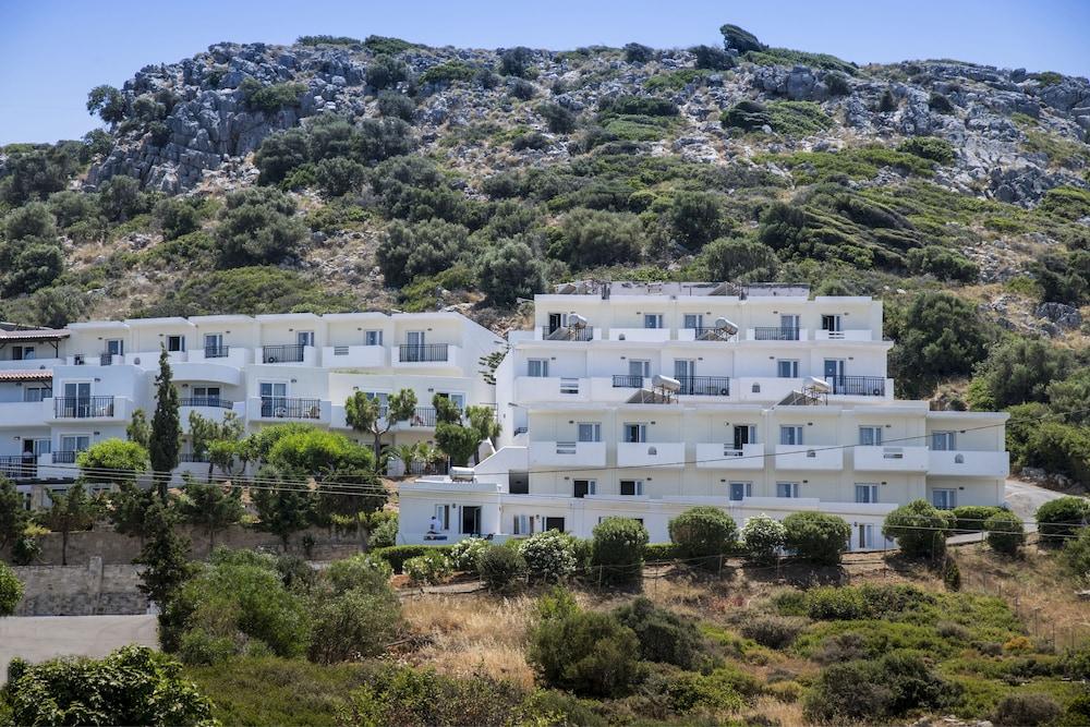 Semiramis Village Hotel Hersonissos  Exterior photo